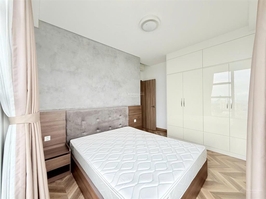 Sunwah pearl tầng cao, căn góc view sông, 3pn đủ nội thất giá chỉ 60tr/tháng
