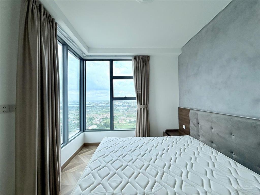 Sunwah pearl tầng cao, căn góc view sông, 3pn đủ nội thất giá chỉ 60tr/tháng
