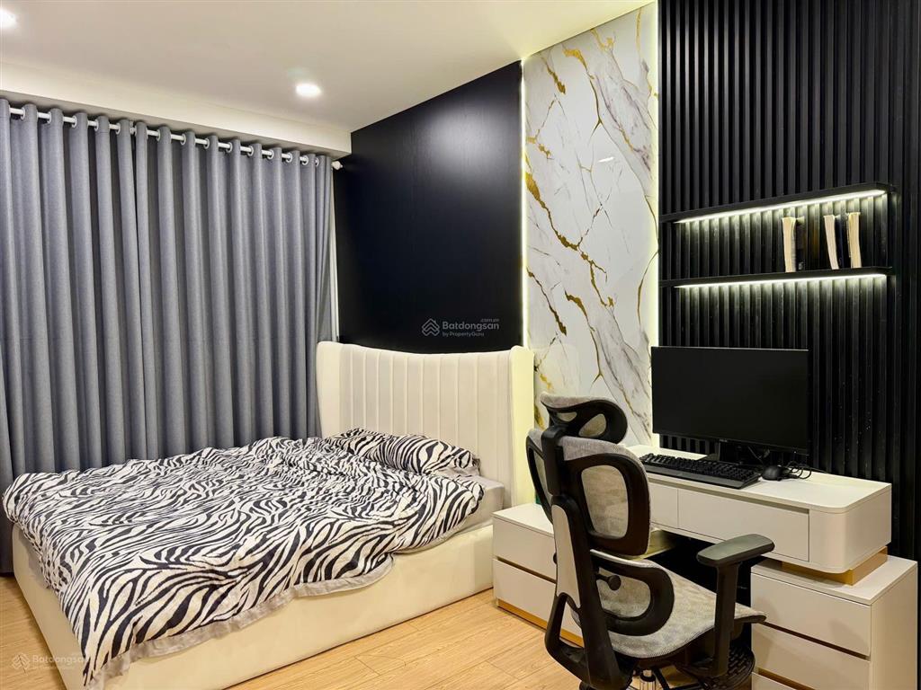 Sunwah pearl cho thuê đầy đủ nội thất 3 phòng ngủ, 2 wc, giá 45 triệu tháng