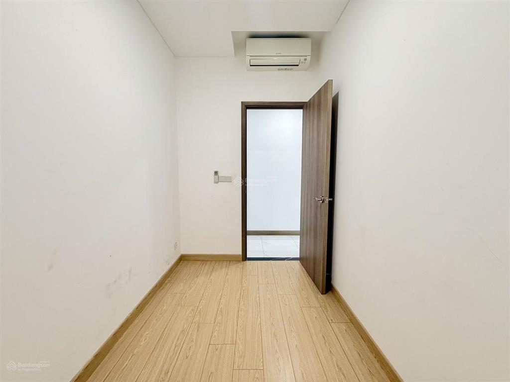 Sunwah pearl 2pn+ 2wc, nội thất cơ bản, 33tr/tháng