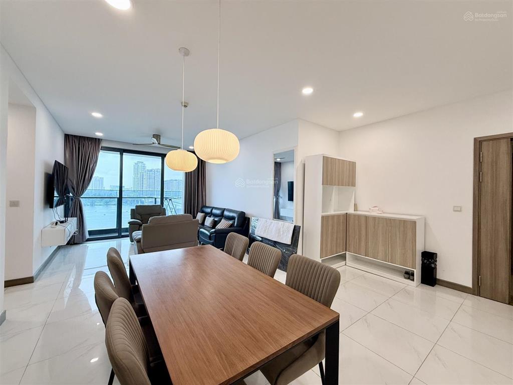 Sunwah pearl 3 phòng ngủ, view sông, đầy đủ nội thất, giá dễ thương 50tr cho khách chốt nhanh lẹ