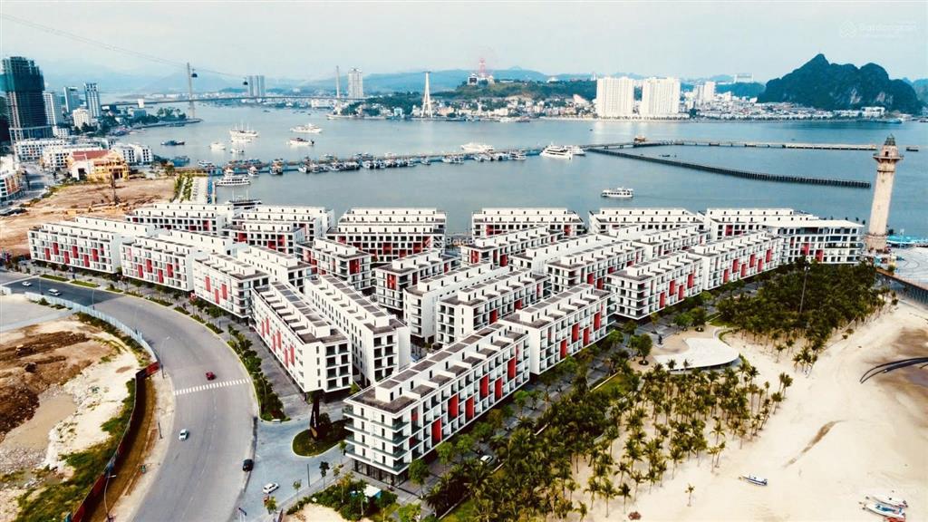 Mở bán quỹ ngoại giao shophouse mặt cảng tàu sun porto town trung tâm du lịch bãi cháy