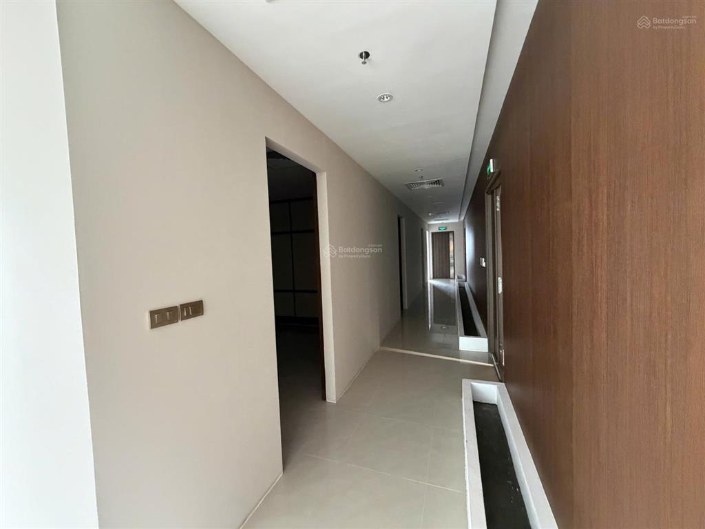 Cho thuê tòa nhà văn phòng 172m2 thái phiên đối diện vincom, 10 tầng, mt 7.5m, pccc đạt chuẩn