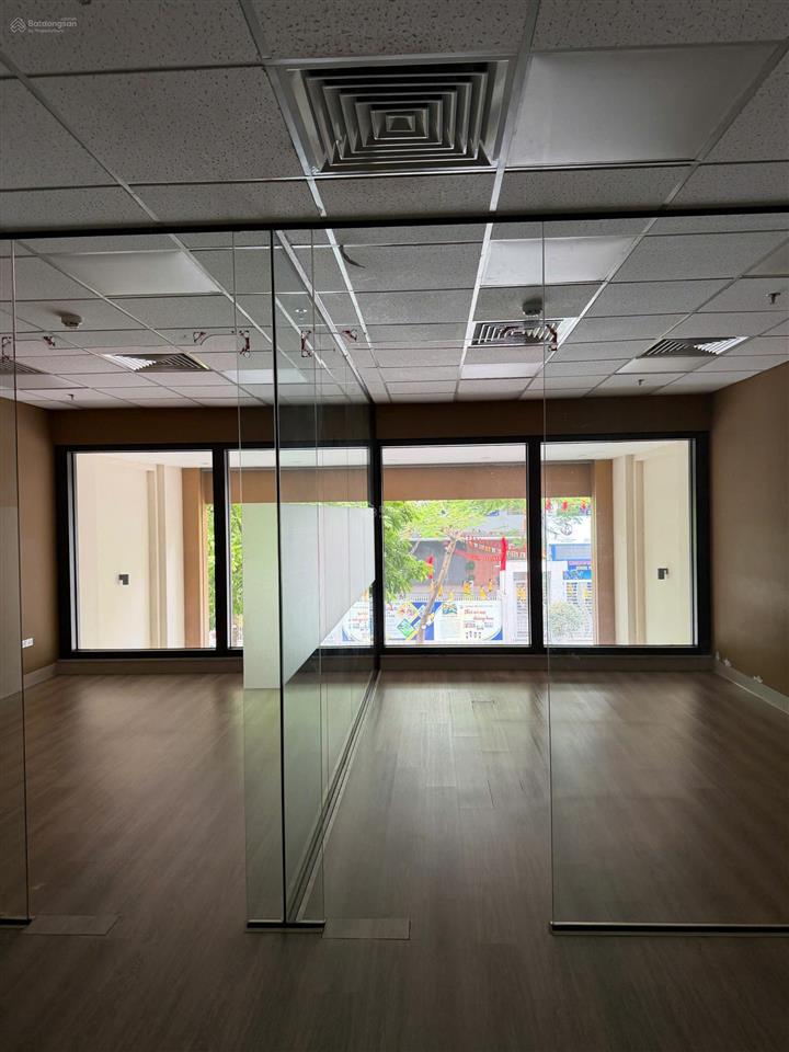Cho thuê tòa nhà văn phòng 172m2 thái phiên đối diện vincom, 10 tầng, mt 7.5m, pccc đạt chuẩn