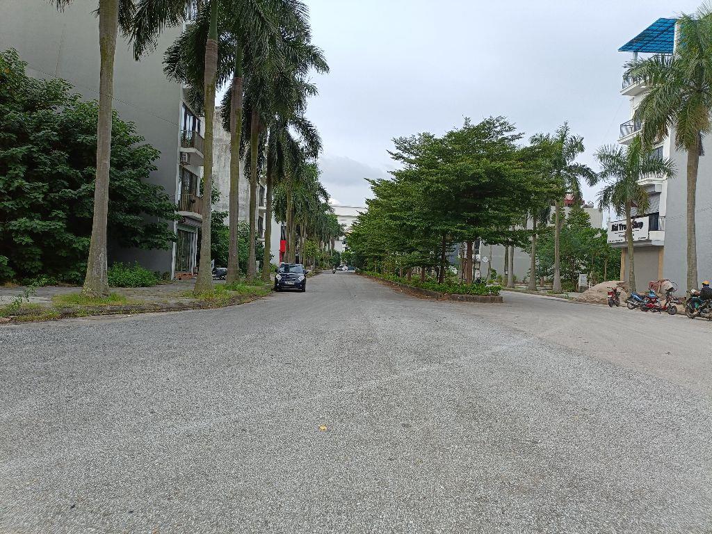 BÁN 90M2 ĐẤT KĐT KHAI SƠN, NHÌN VƯỜN HOA, 2 MẶT ĐƯỜNG TRƯỚC SAU, TÀI CHÍNH 7 TỶ
