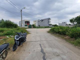 Cần bán 81m2 khu đấu giá đình tổ, vị trí trung tâm, view vườn hoa, bể bơi, đẹp, vị trí kd