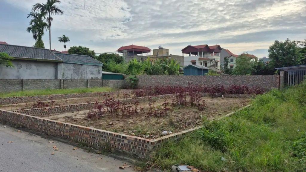 88m2 Đất Lệ Chi Thuận An Gia Lâm Hà Nội MT5m ÔTô Tránh Ngõ Thông 45 tr/m2