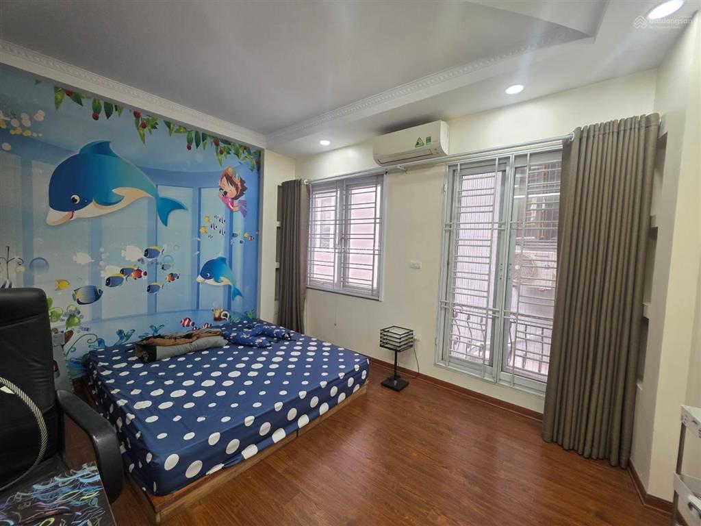 Nhà đẹp minh khai, gần timescity, ngõ ~3m. có nơi gửi ô tô. dt 45m². 5 tầng. giá 12.5 tỷ