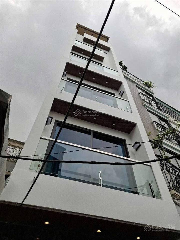 Bán nhà hai bà trưng, gần timescity, gara ô tô. diện tích 42m2, 6 tầng. 14.8 tỷ