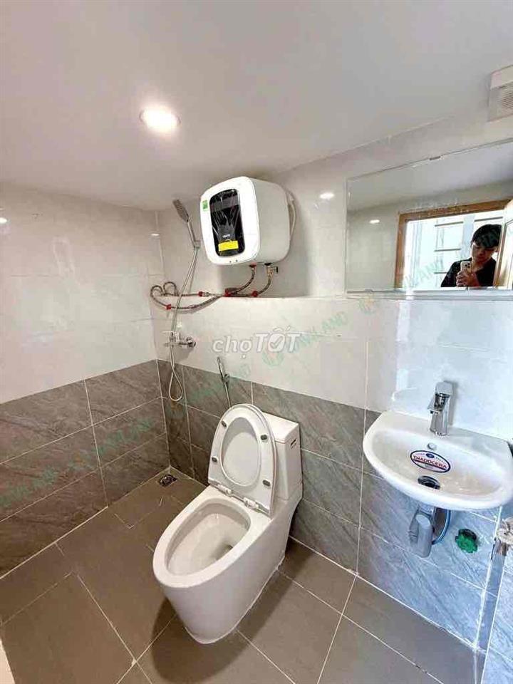 Còn 1 phòng gần đại học duy tân Hoà Khánh