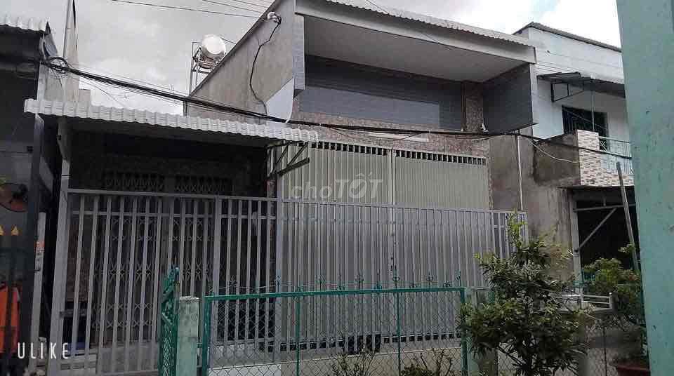 cần bán nhà 1 Trệt 1 Lửng , 2 phòng ngủ, 2 toilet