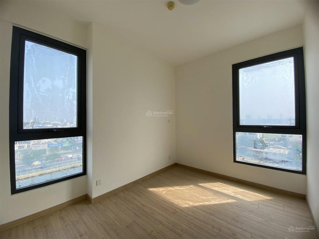 Chính chủ gửi bán căn hộ 3pn chỉ 3 tỷ 9 tại aurora, sang tên nhanh gọn