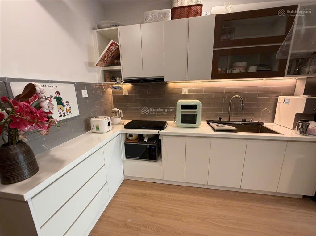 Căn hộ pegasuite 1 tạ quang bửu  2pn full nội thất, ở ngay, giá tốt