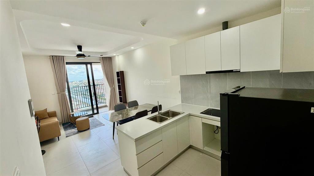 Cho thuê căn 2pn aurora bến bình đông 12tr full nội thất, view thoáng