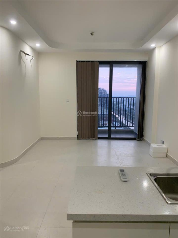 Cho thuê ch mới 100% 2pn, 2wc 10tr view thoáng, 15p đến trung tâm q1