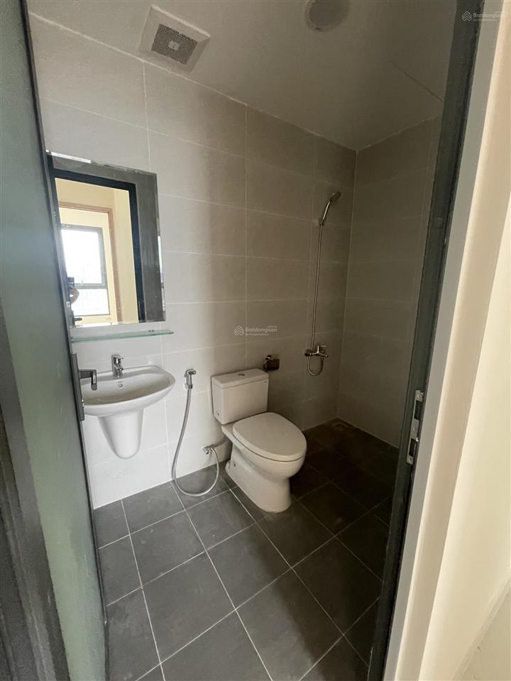 Cho thuê ch aurora 3pn, 2wc nhà mới ko nội thất, tiện ích nội khu hồ bơi, gym, công viên,...