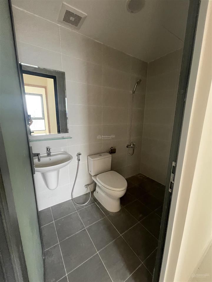 Bán căn hộ aurora bến bình đông 80m2 3pn, 2wc chỉ 4,2 tỷ nhà đẹp view thoáng, đối diện satra mall