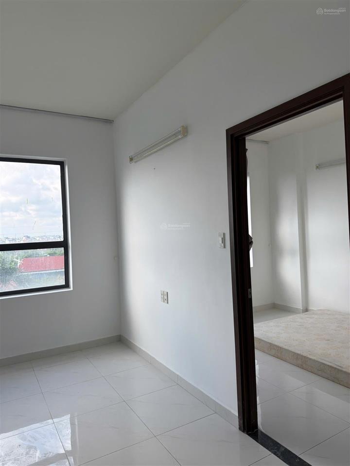 Chính chủ ngộp bán ch green river 2pn/60m2 chỉ 2tỷ75, tiện ích nội khu đầy đủ