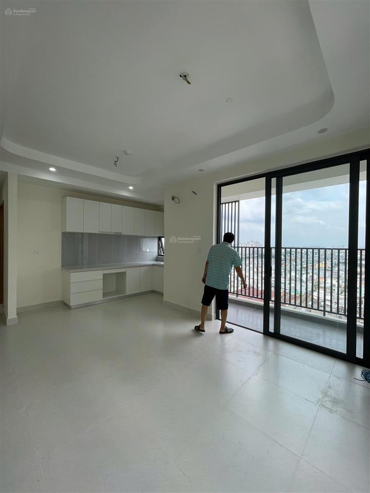 Bán ch aurora 80m2  3pn chỉ 4 tỷ, view thoáng, ngay chân cầu chà và đi vào 2 phút