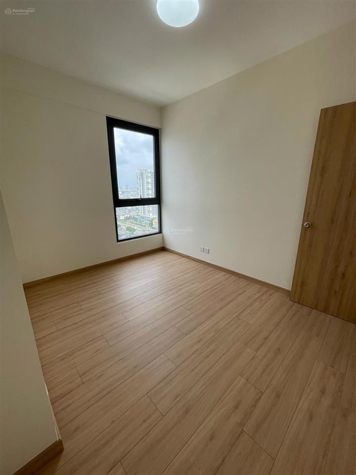 Bán ch aurora 80m2  3pn chỉ 4 tỷ, view thoáng, ngay chân cầu chà và đi vào 2 phút