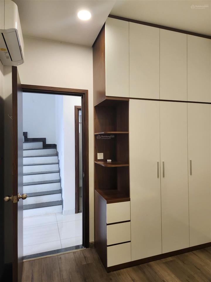 Bán ch duplex the pegasuite 2 97m2 siêu thoáng chỉ 5,45 tỷ ntcb, tiện ích khu đầy đủ