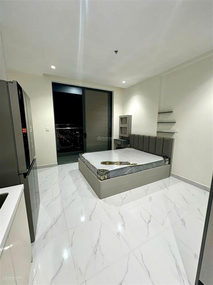 Bán căn hộ daqua studio 32m2/2,7 tỷ full nội thất, nhà đẹp mới, view thoáng, tiện ích đầy đủ
