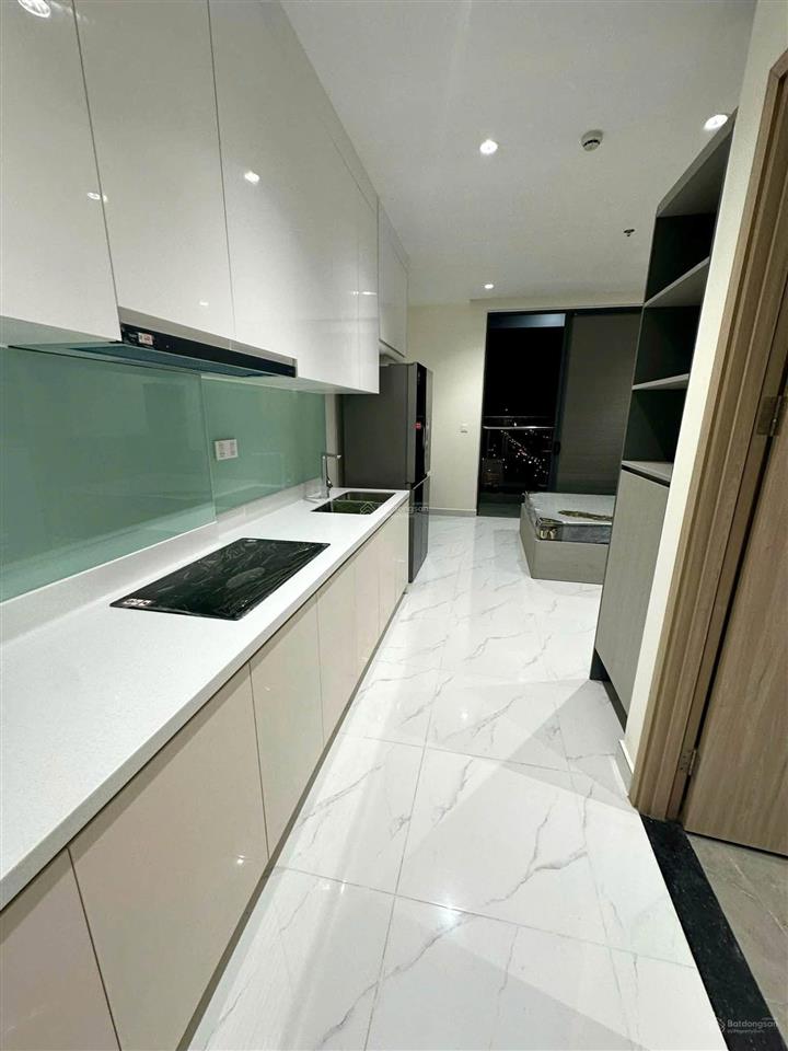 Bán căn hộ daqua studio 32m2/2,7 tỷ full nội thất, nhà đẹp mới, view thoáng, tiện ích đầy đủ