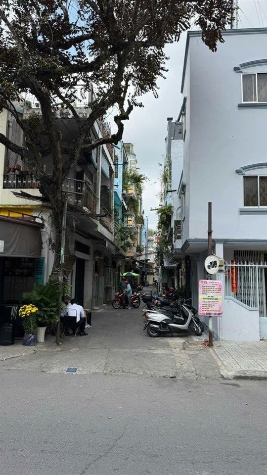 Bán nhà trung tâm quận 10 nhỉnh 6 tỷ hẻm. nguyễn tiểu la p. diên hồng
nhà vị trí trung tâm q10