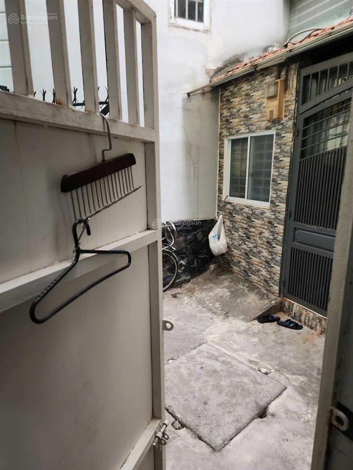 Bán nhà trung tâm quận 10 nhỉnh 6 tỷ hẻm. nguyễn tiểu la p. diên hồng
nhà vị trí trung tâm q10