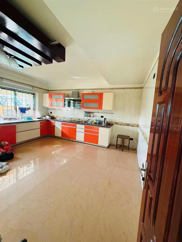 Cần bán biệt thự lê hồng phong
