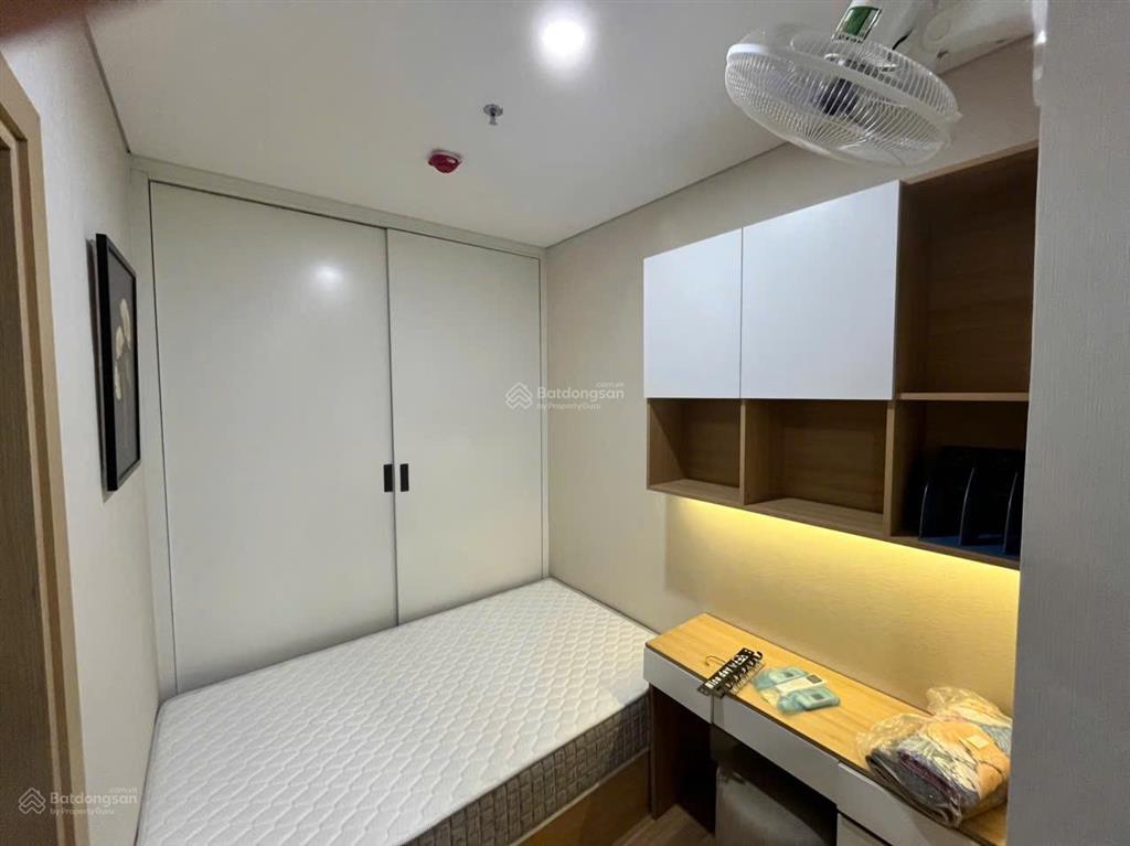 Cần bán căn hộ chung cư cao cấp sentosa sky park 1,5 ngủ full đồ