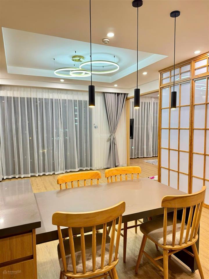 Cho thuê căn 3 ngủ the minato nội thất phong cách nhật