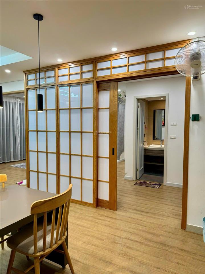 Cho thuê căn 3 ngủ the minato nội thất phong cách nhật