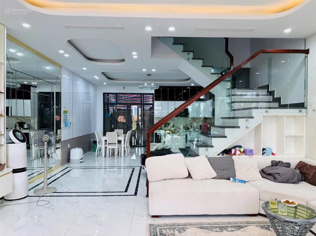 Siêu phẩm liền kề phân khu hải âu vị trí siêu đẹp tại vinhomes marina  đã hoàn thiện full đồ