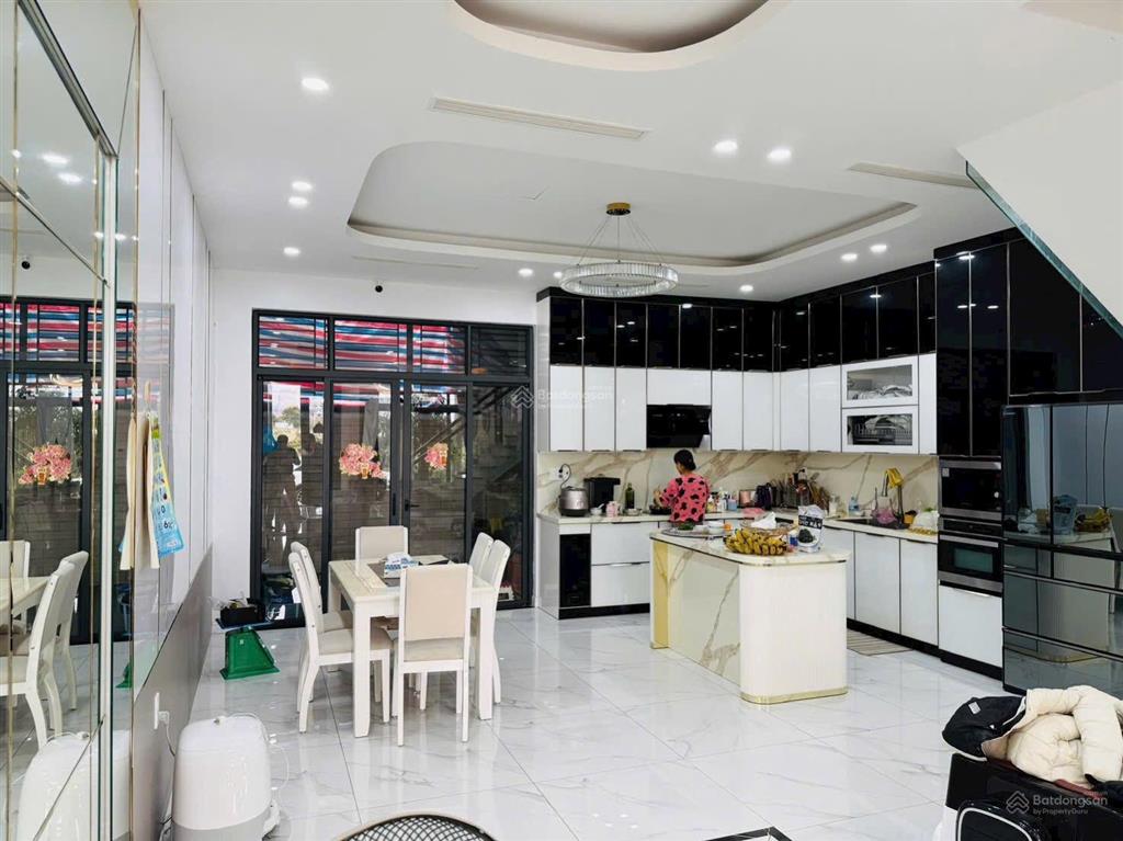 Siêu phẩm liền kề phân khu hải âu vị trí siêu đẹp tại vinhomes marina  đã hoàn thiện full đồ