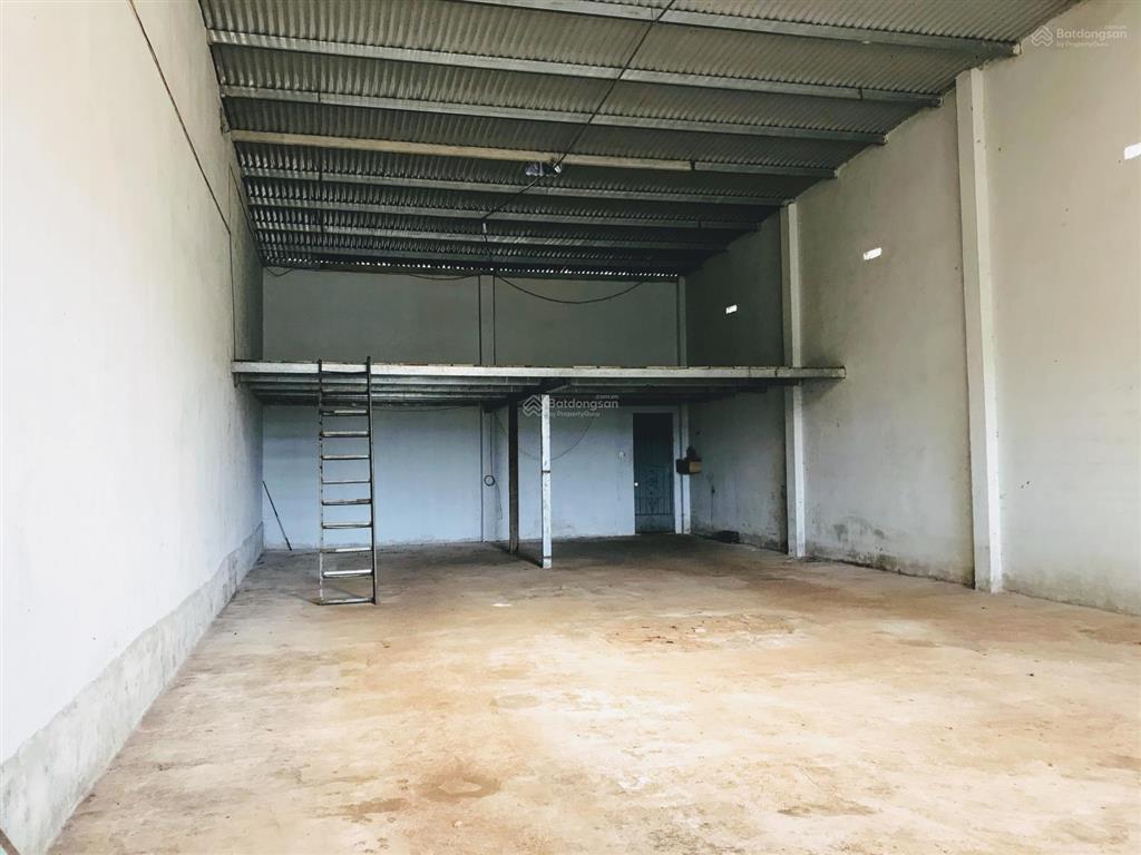Cho thuê nr tại 121, tản đà, đam bri, bảo lộc, 7 triệu/th, 400m2, giá ưu đãi