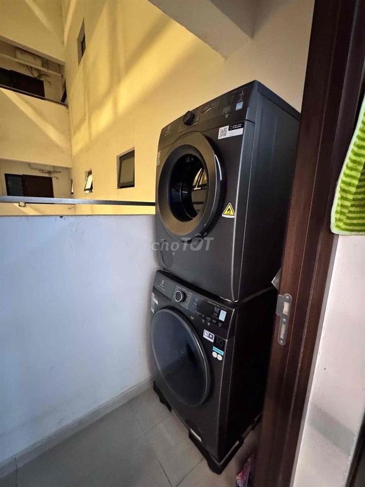 Chính chủ bán 2PN-2W, Sổ hồng riêng, One Verandah, Q2, hướng Đông Nam