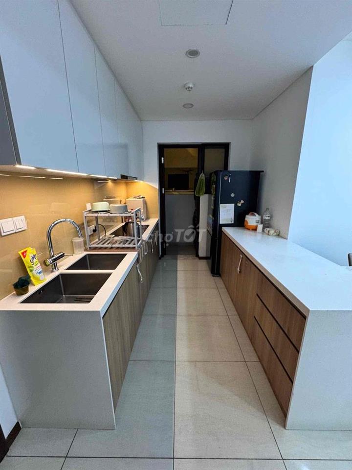 Chính chủ bán 2PN-2W, Sổ hồng riêng, One Verandah, Q2, hướng Đông Nam