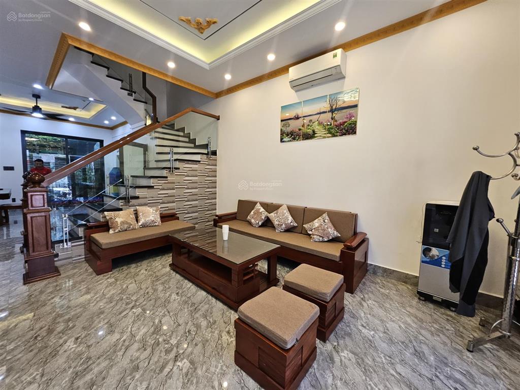 Cho thuê căn liền kề vinhomes marina 5 pn kín