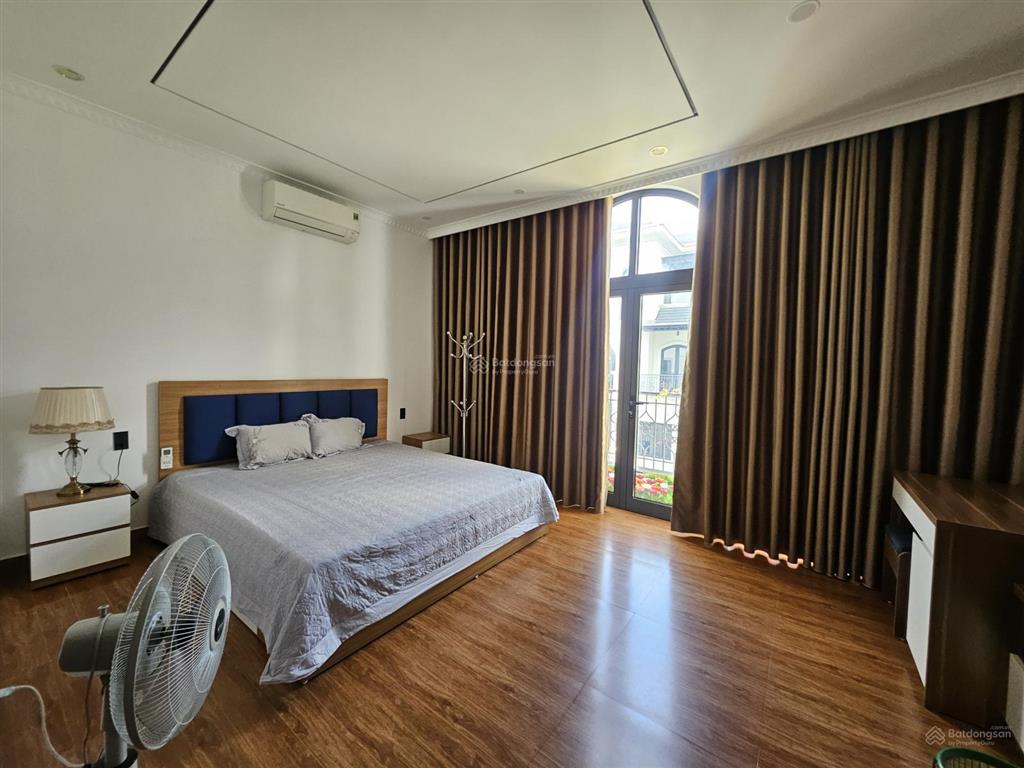 Cho thuê căn liền kề vinhomes marina 5 pn kín