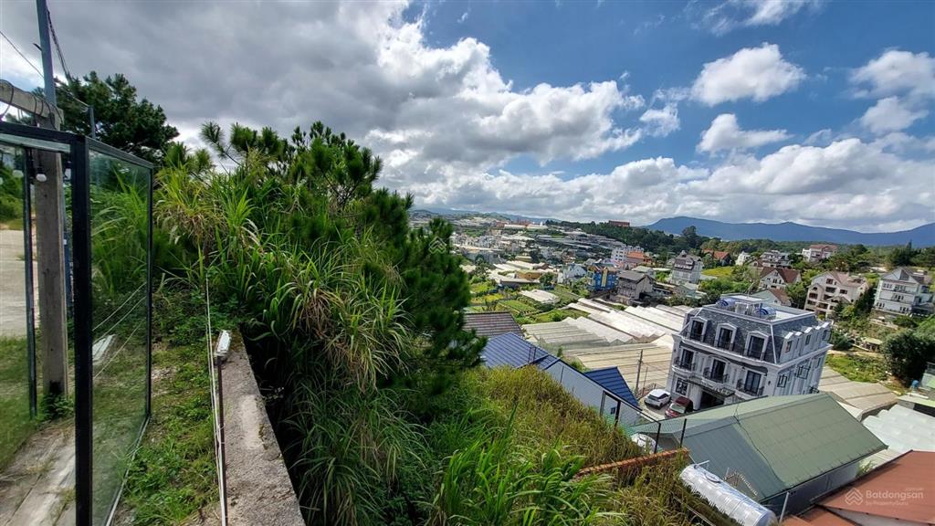 Bán villa nhỏ ,đẹp tại nguyễn hữu cảnh, 10,8 tỷ, 200 m2, nhiều tiện ích, chính chủ