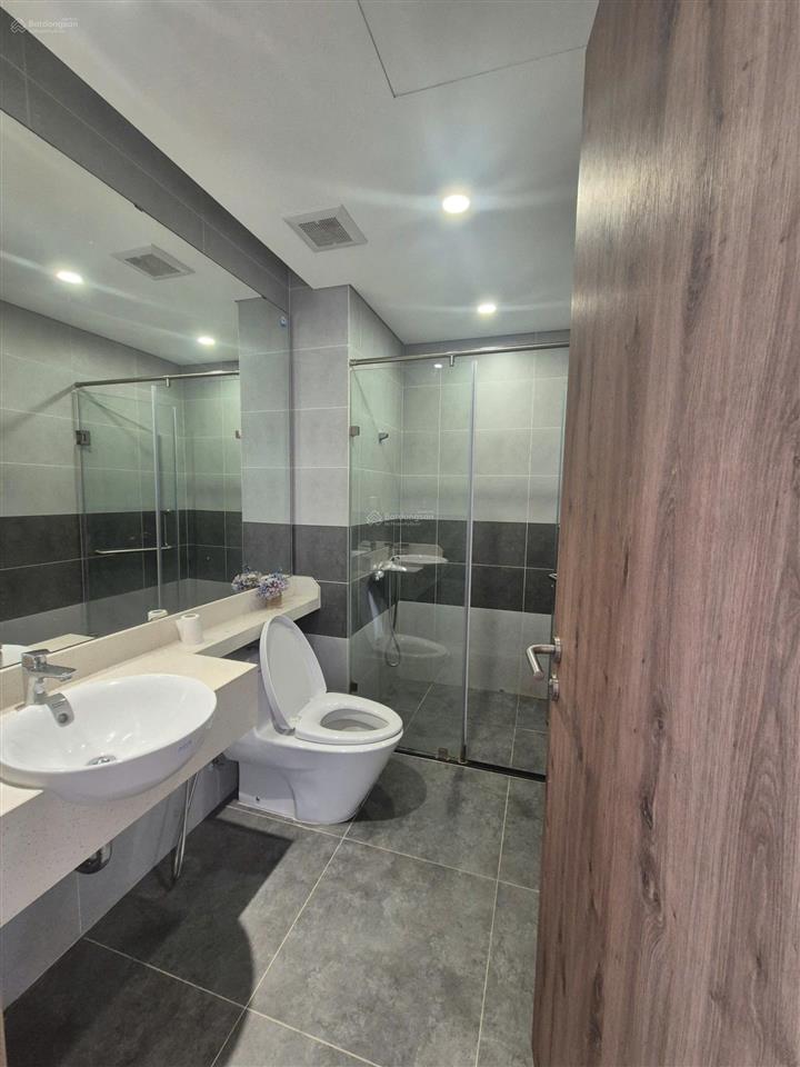 Bán gấp cc 2pn 2vs dt 67m2 sky oasis kđt ecopark hưng yên, view sông hồng, hướng tb,  0913 969 ***