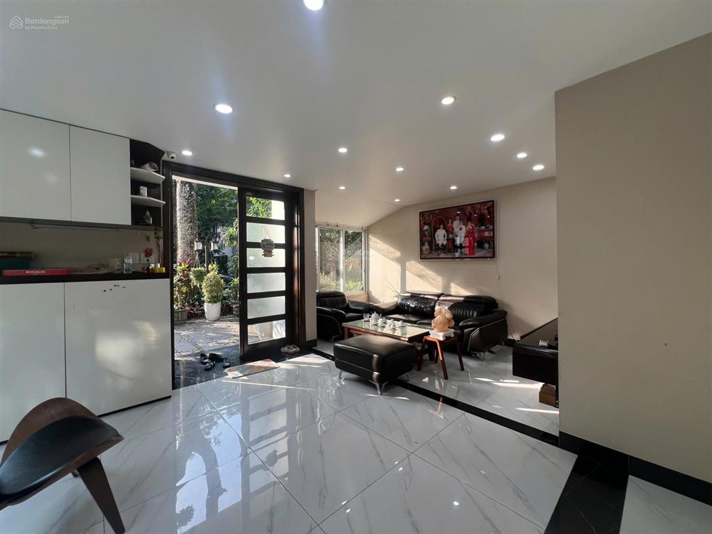 Cần bán biệt thự song lập vườn mai kđt ecopark hưng yên dt 162m2 nhà hoàn thiện  0913 969 ***