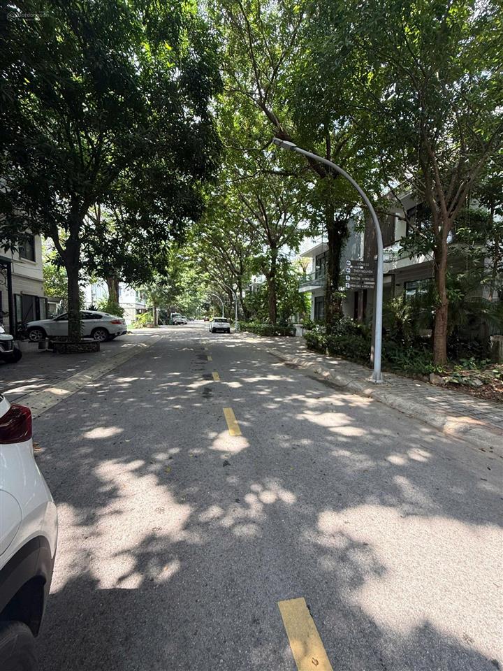 Cần bán gấp căn biệt thự song lập 189m2 khu marina khu đô thị ecopark hưng yên  0913 969 ***