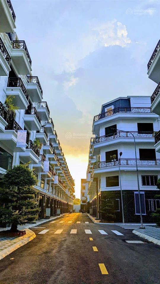 Bán nhà thạnh xuân 38, quận 12, hẻm xe hơi 10m, 1 trệt 3 lầu, sổ hồng, giá 6,5 tỷ