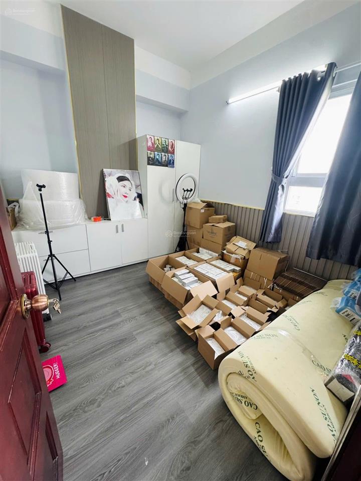 Bán căn hộ có sổ 71m2  3tỷ190 đường phan huy ích gò vấp ngay siêu thị emart có nội thất đầy đủ