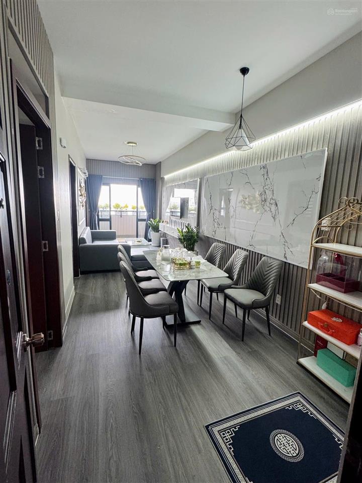 Bán căn hộ có sổ 71m2  3tỷ190 đường phan huy ích gò vấp ngay siêu thị emart có nội thất đầy đủ