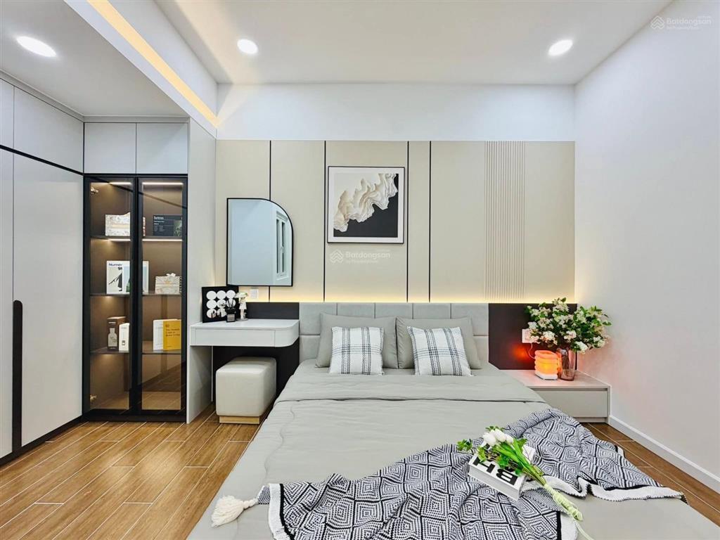 Siêu phẩm dài 17m hẻm xe hơi thông trệt lửng lầu có 3pn rộng đẹp mê ly chỉ hơn 6 tỷ