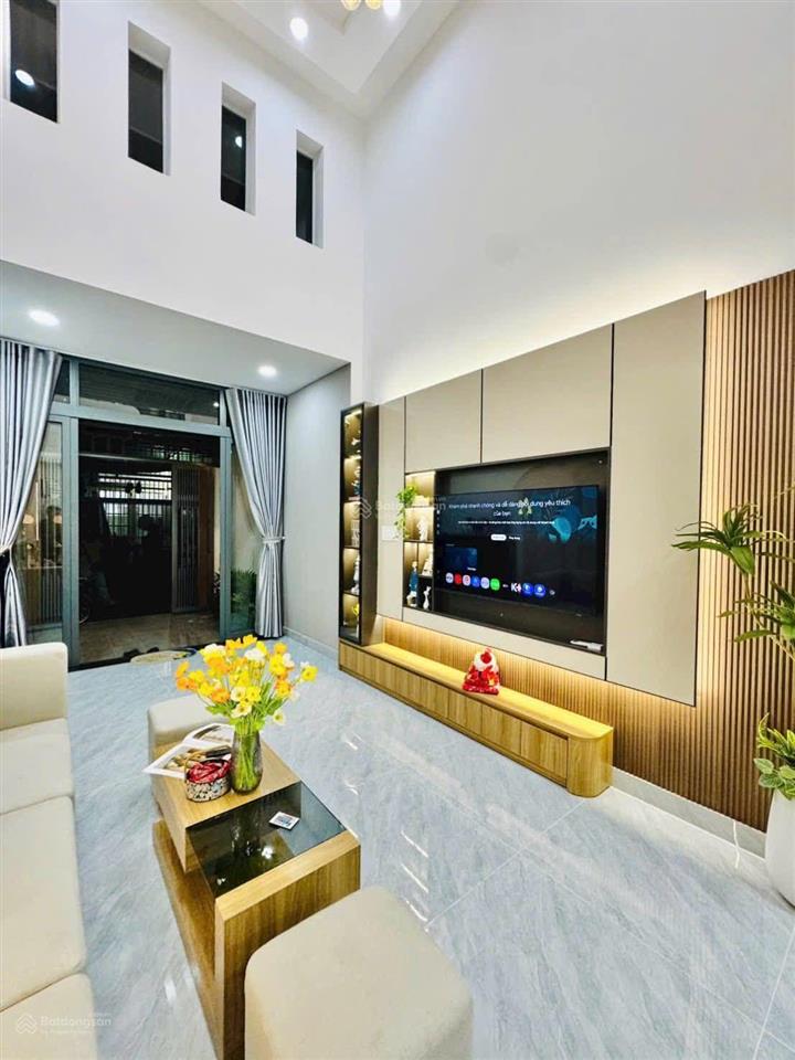 Siêu phẩm dài 17m hẻm xe hơi thông trệt lửng lầu có 3pn rộng đẹp mê ly chỉ hơn 6 tỷ