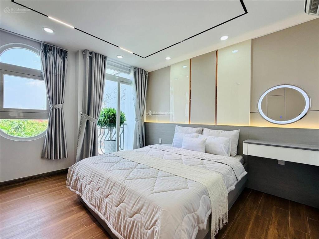 Siêu phẩm xây mới 100% vị trí đường quang trung f14 gò vấp
kế siêu thị emart  bờ kè tham lương
